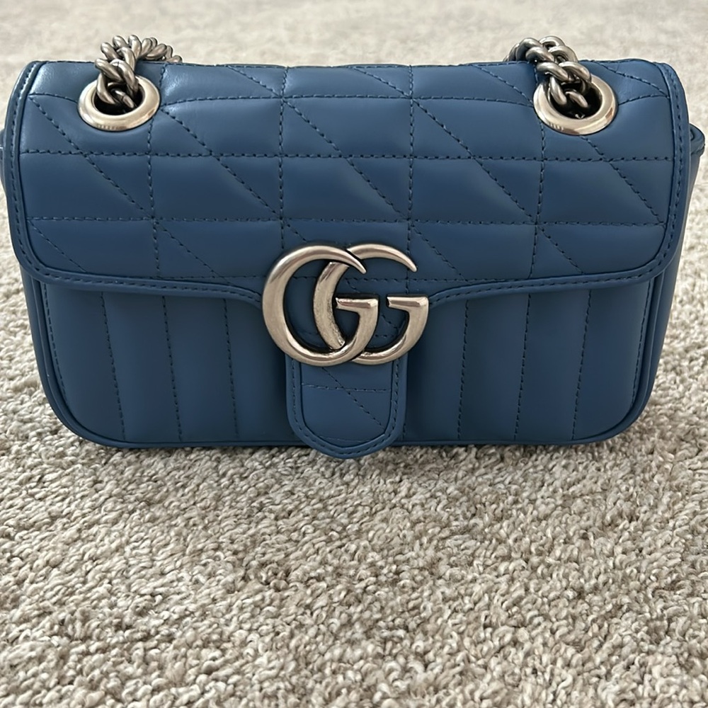 GG Marmont Mini Shoulder Bag